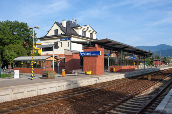Kvůli opravám na železnici nepojedou vlaky mezi Frýdkem-Místkem a Frýdlantem nad Ostravicí
