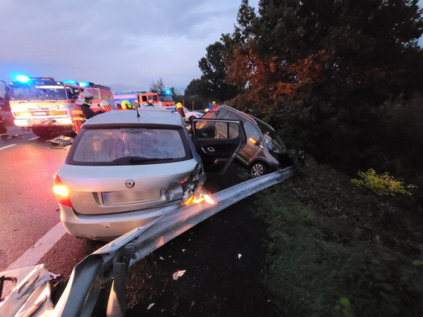 Tragická dopravní nehoda dvou osobních automobilů na Ostravsku si vyžádala jednu oběť
