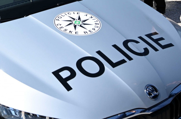 Policisté objasnili vloupání do zlatnictví ve Frýdku-Místku, dopadli dvojici podezřelých